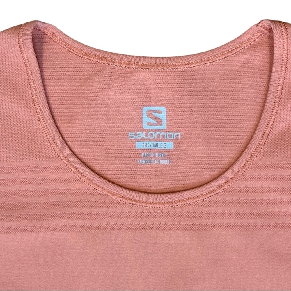 Salomon Elevate Move On Short Sleeve T-Shirt in Brick Dust Salmon Women’s Small - Picture 6 of 6